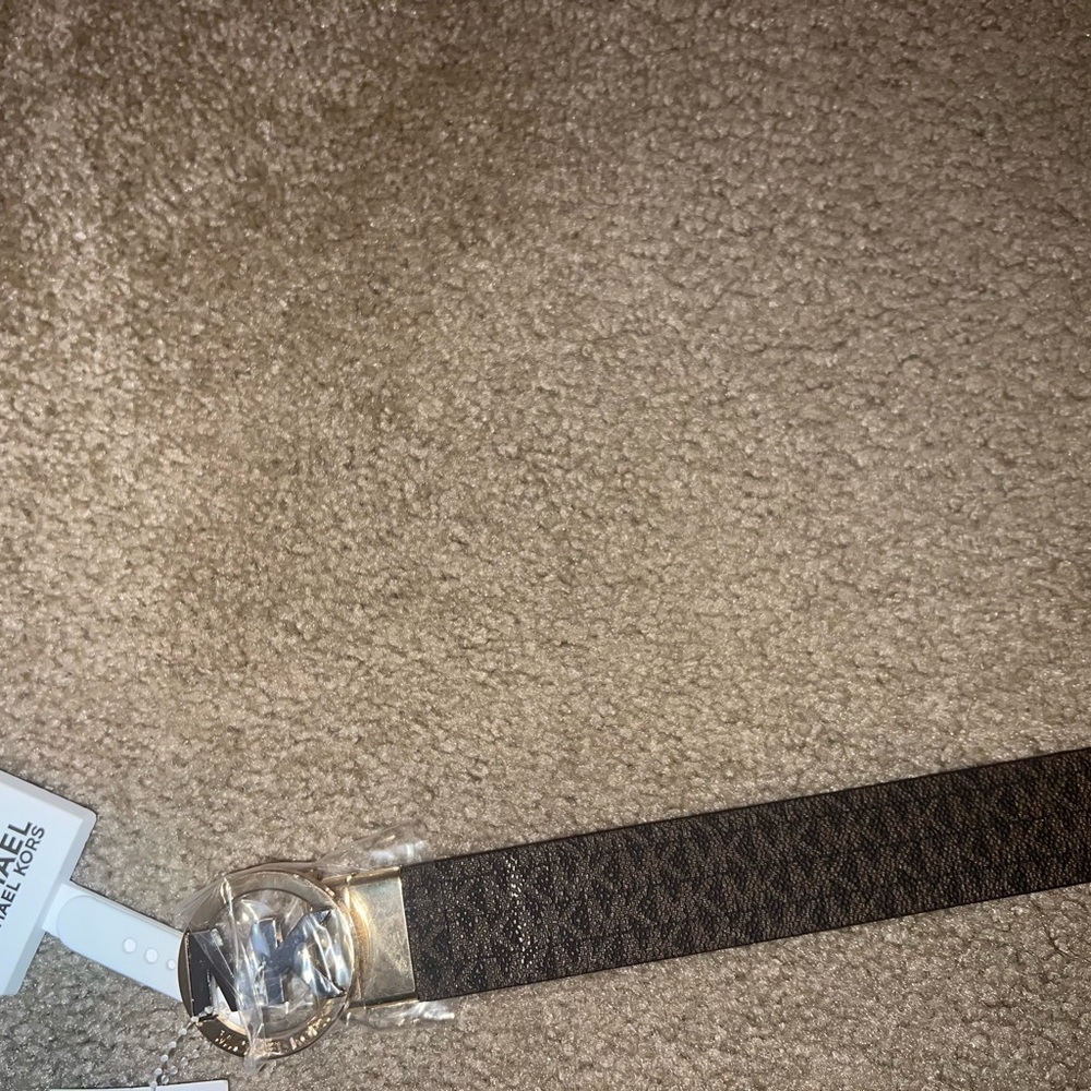 Michael kors reversible monogram brown/ Camel belt. Size S